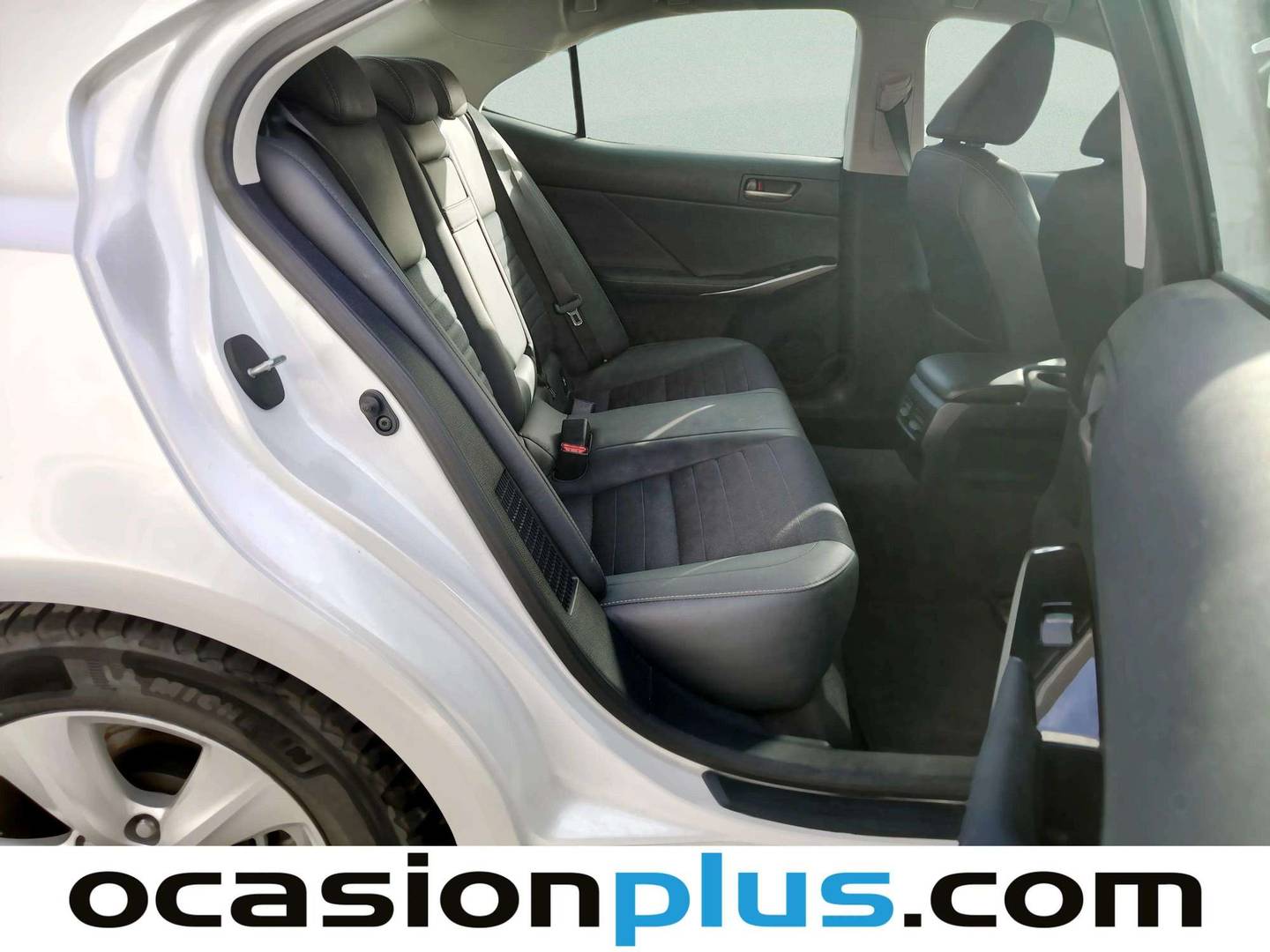 Lexus IS Lexus IS 300h Business (223 CV) híbrido