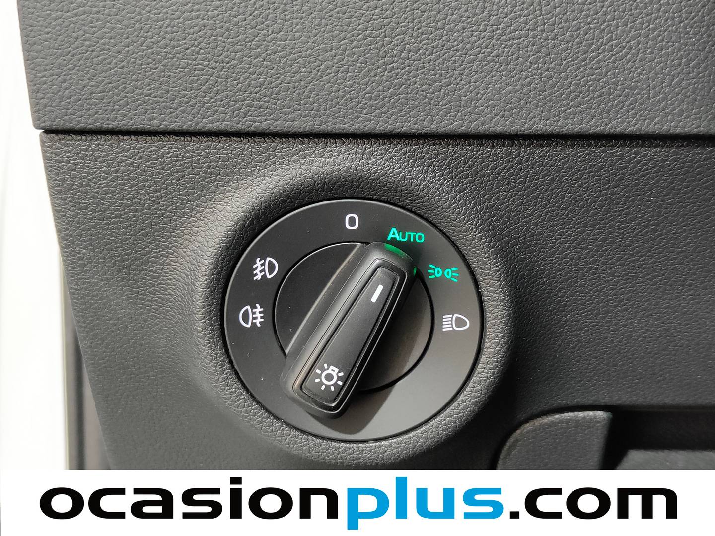 Foto Skoda Karoq Skoda Karoq 2.0 TDI Selection (115 CV)