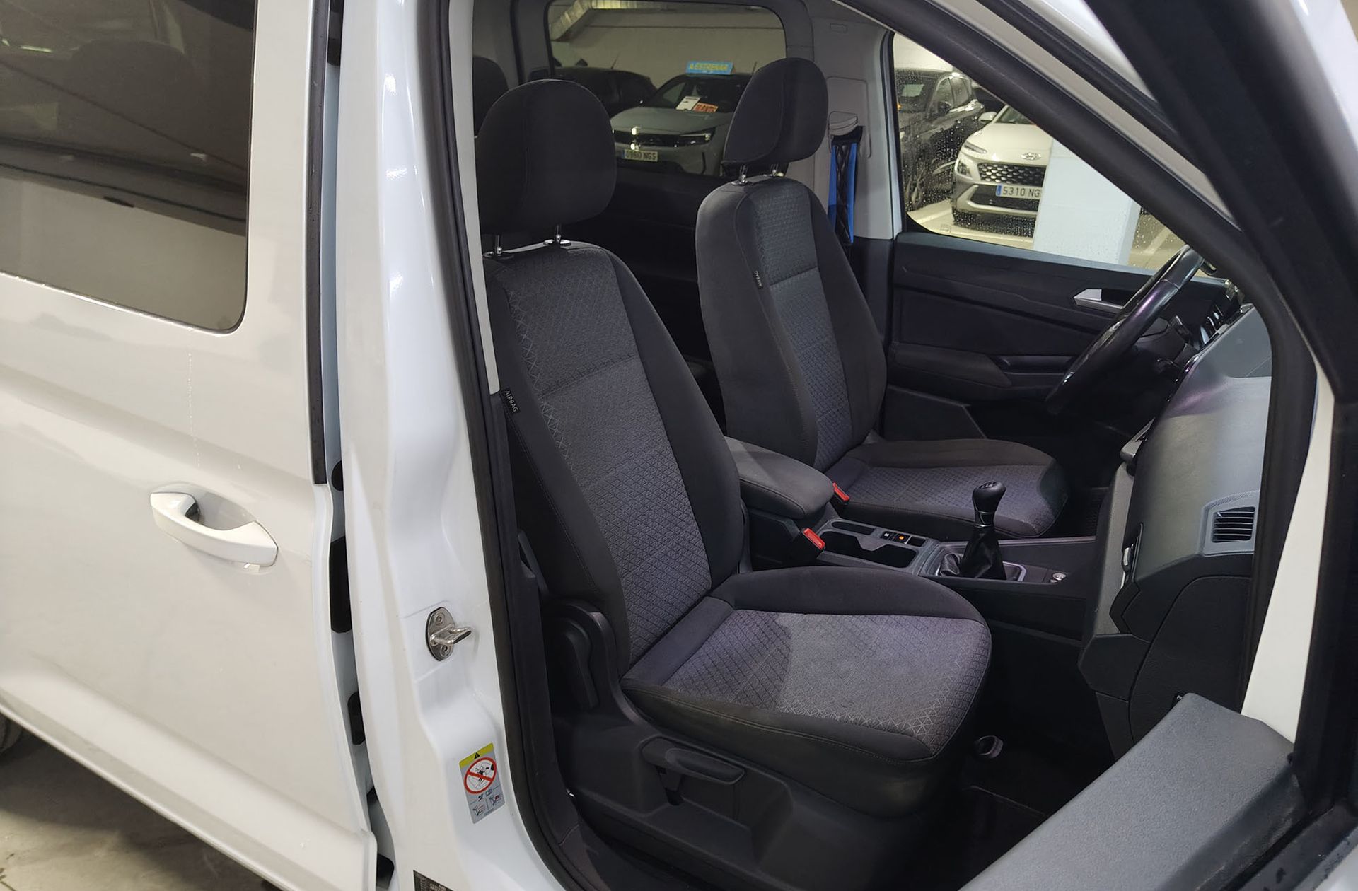 Ford Grand Tourneo Connect 1.5 EcoBoost Titanium - foto 20