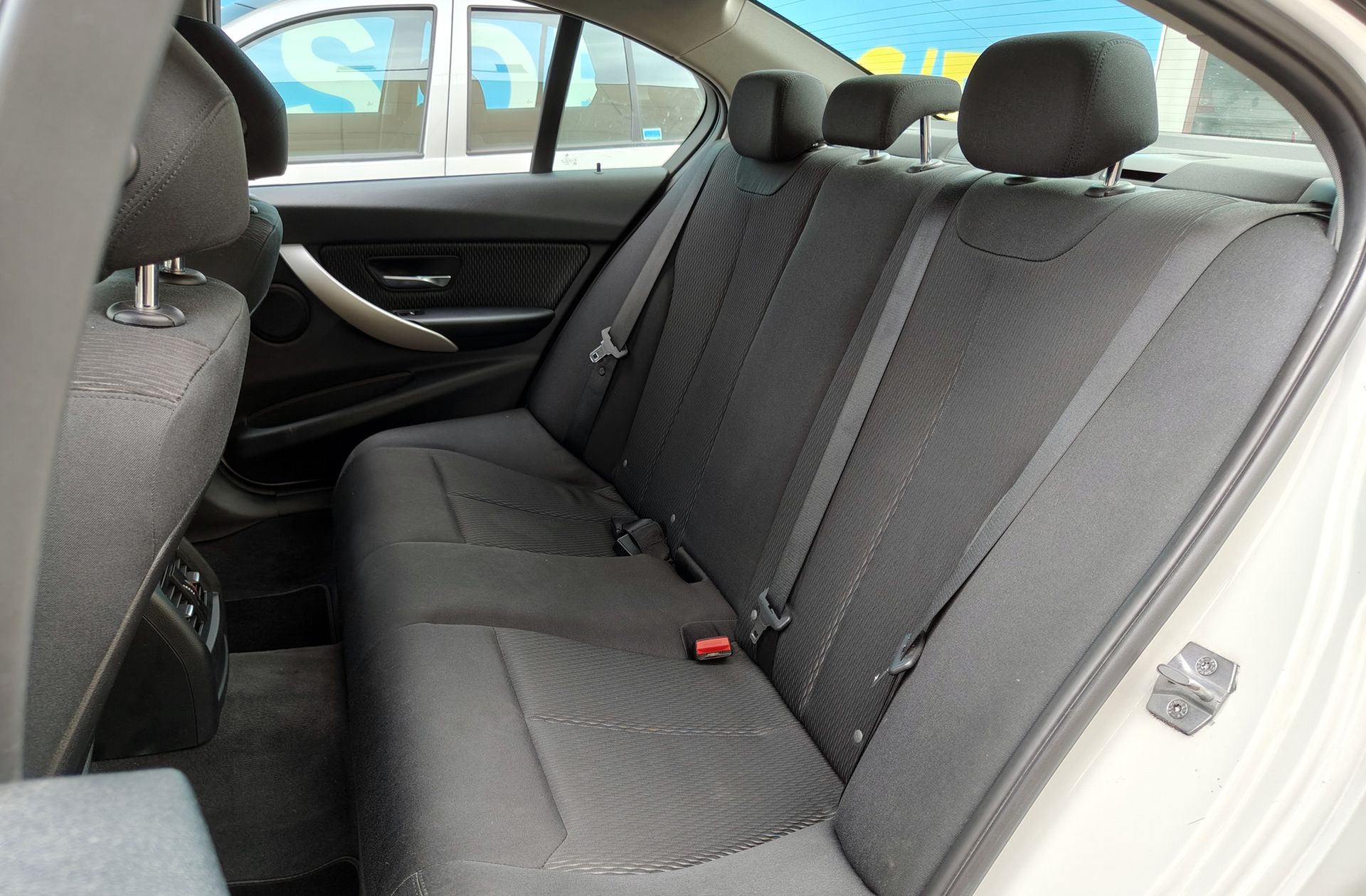BMW Serie 3 316d - foto 11