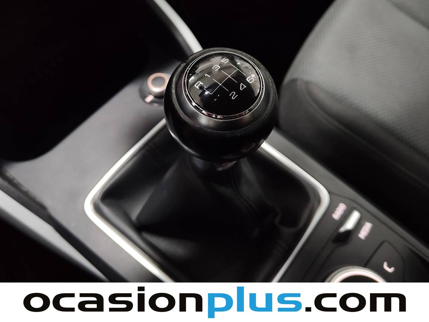 Audi Q2 Audi Q2 design 30 TFSI (116 CV) de segunda mano