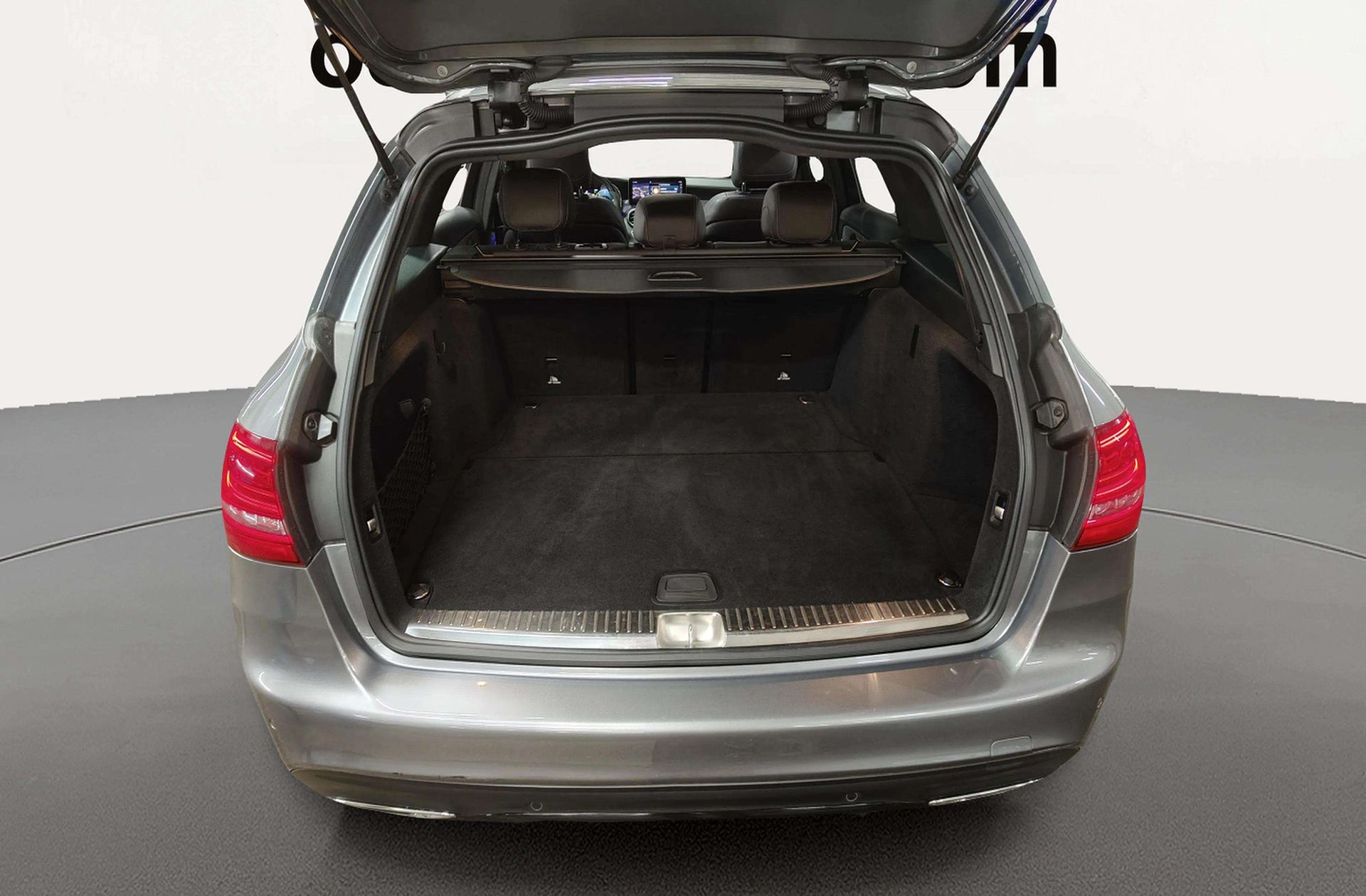 Mercedes-Benz Clase C Estate 220 d Pack AMG - foto 21