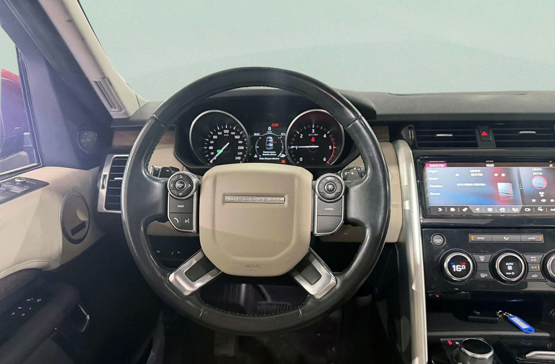 Land Rover Discovery 2.0 I4 SD4 HSE 7 plazas - foto 29
