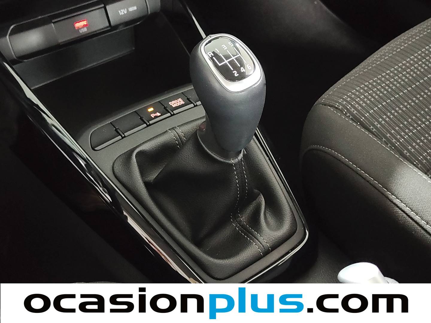 KIA Stonic KIA Stonic 1.0 T-GDi MHEV Drive (100 CV) de segunda mano