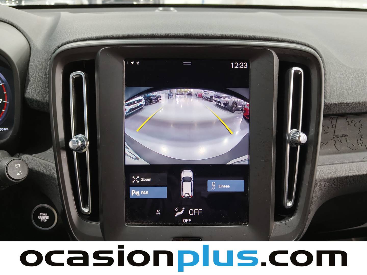 Foto Volvo XC40 Volvo XC40 T2 Momentum Core (129 CV)