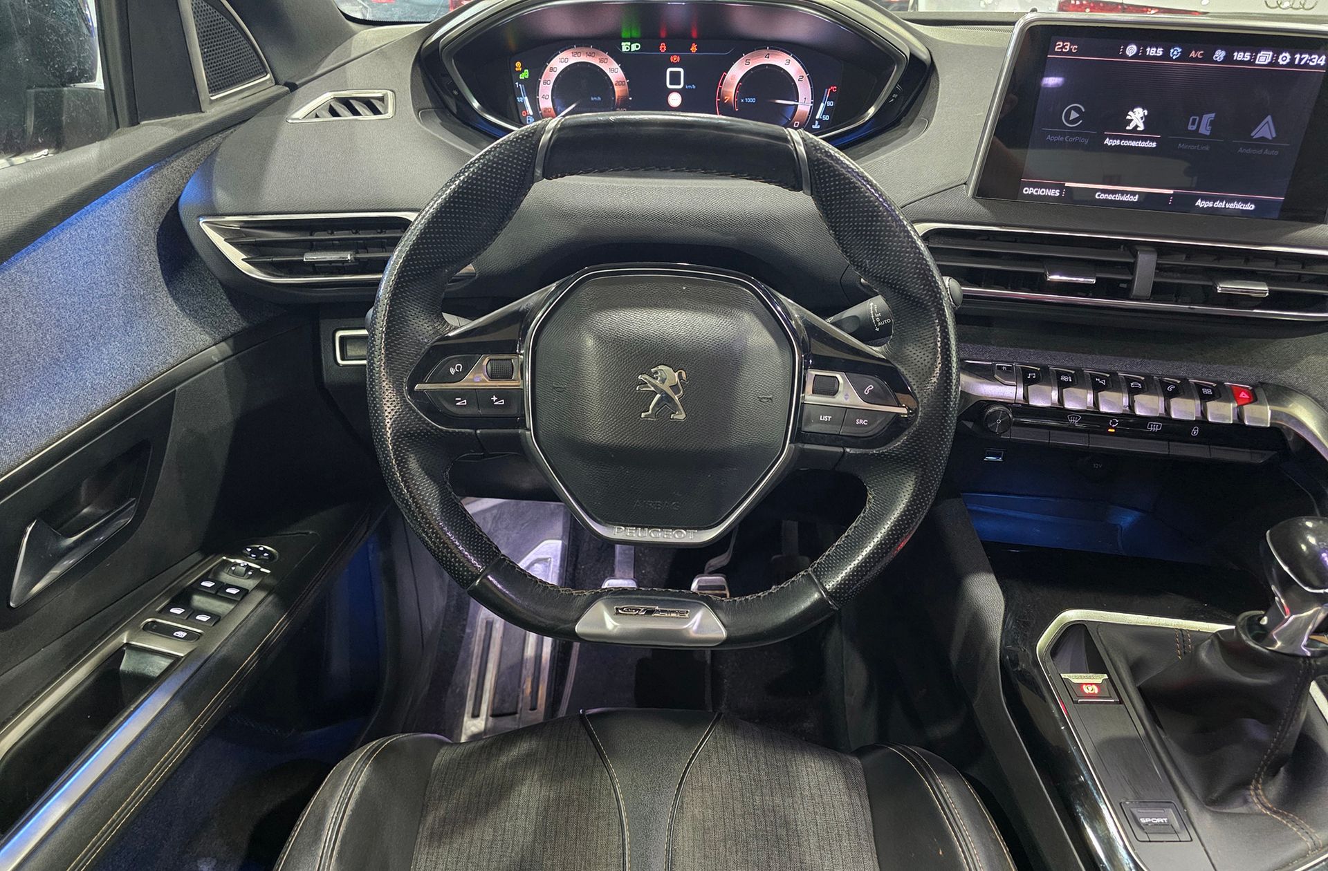 Peugeot 3008 PureTech 130 GT Line - foto 28