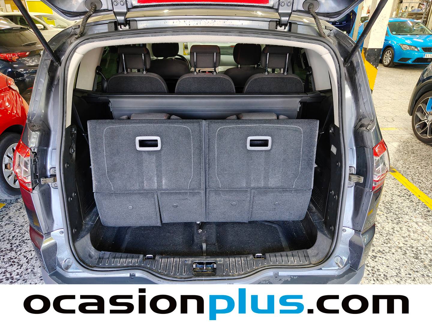 Foto Ford S-MAX Ford S-Max 2.0 TDCi Trend Auto (140 CV) 7 Plazas siete plazas