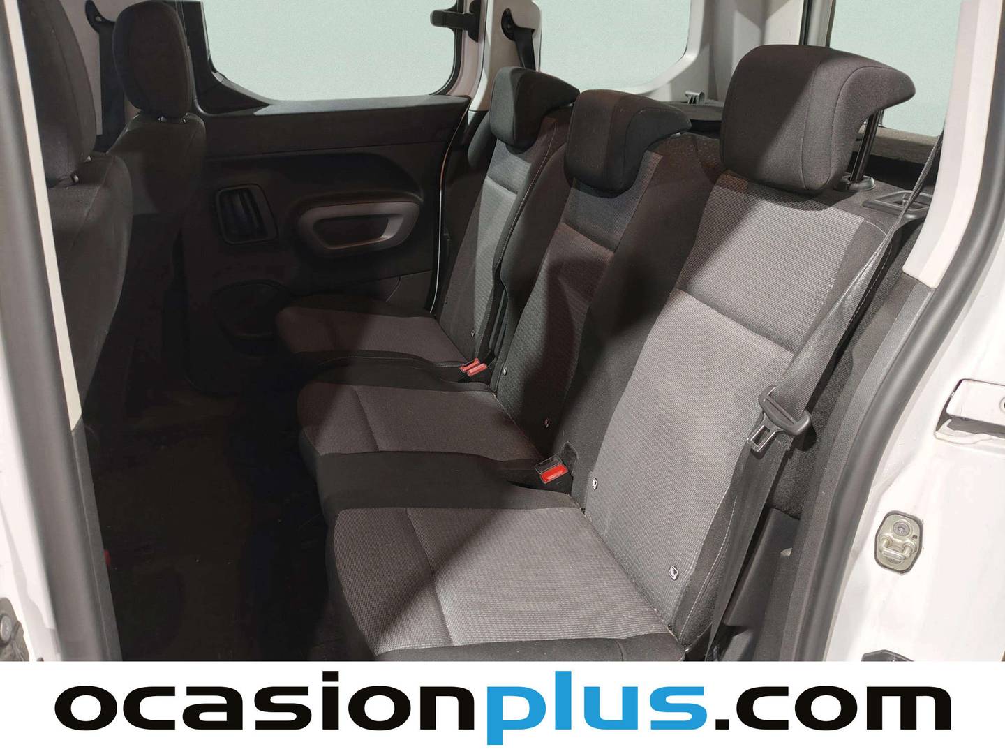 Foto asientos traseros Toyota Proace City Toyota Proace City 1.5D (100CV) VX L1