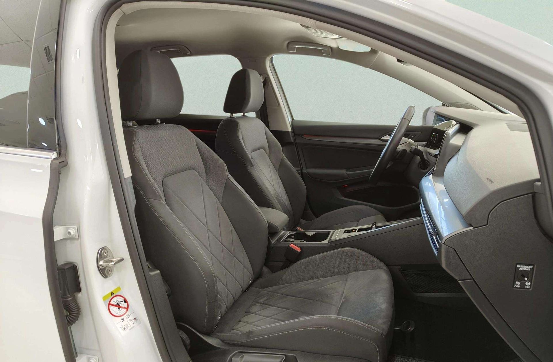 Volkswagen Golf Style 2.0 TDI DSG - foto 24
