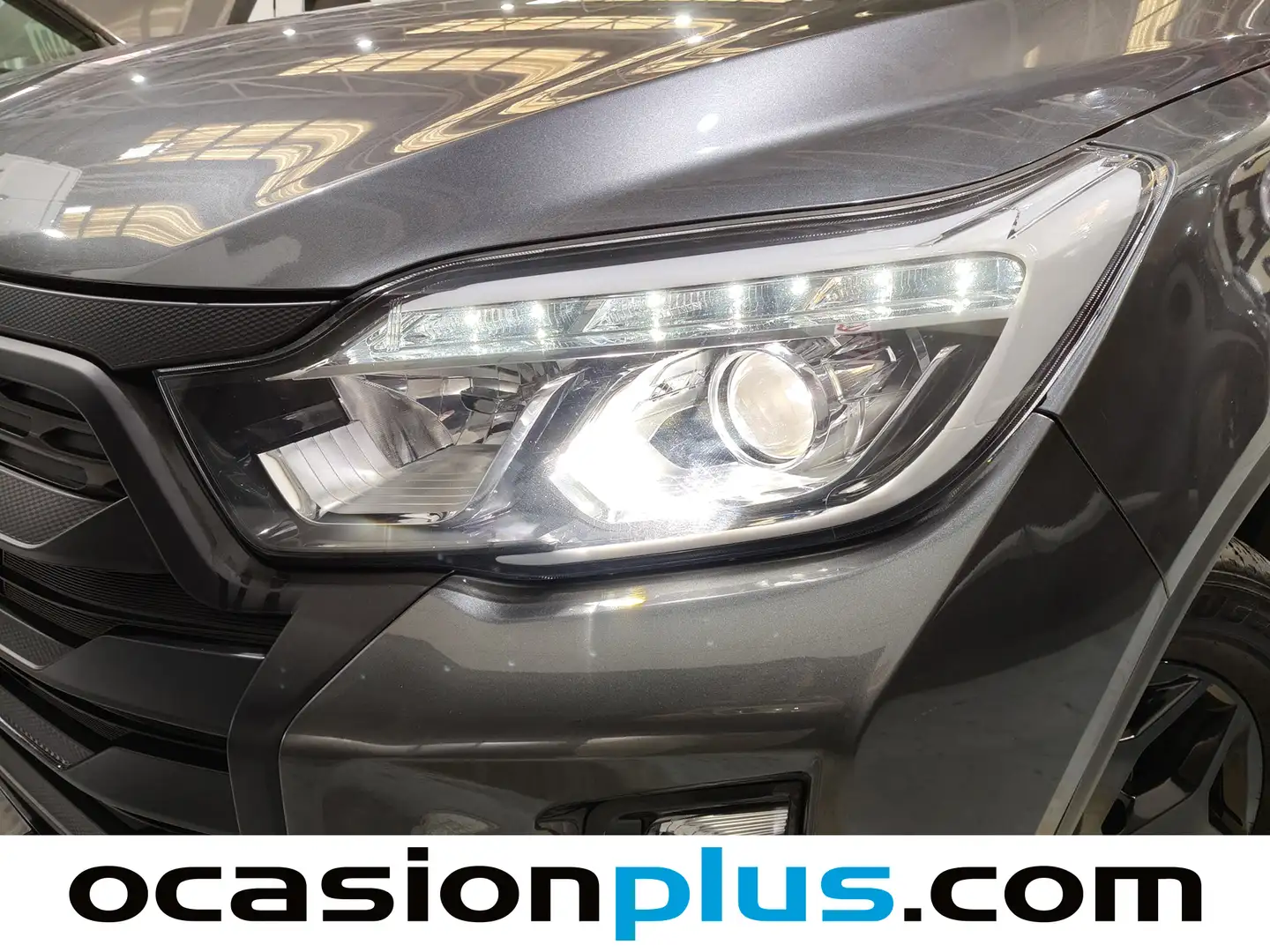 Foto SsangYong Musso Ssangyong Musso Sports D22DTR Limited 4x4 Auto (202 CV)