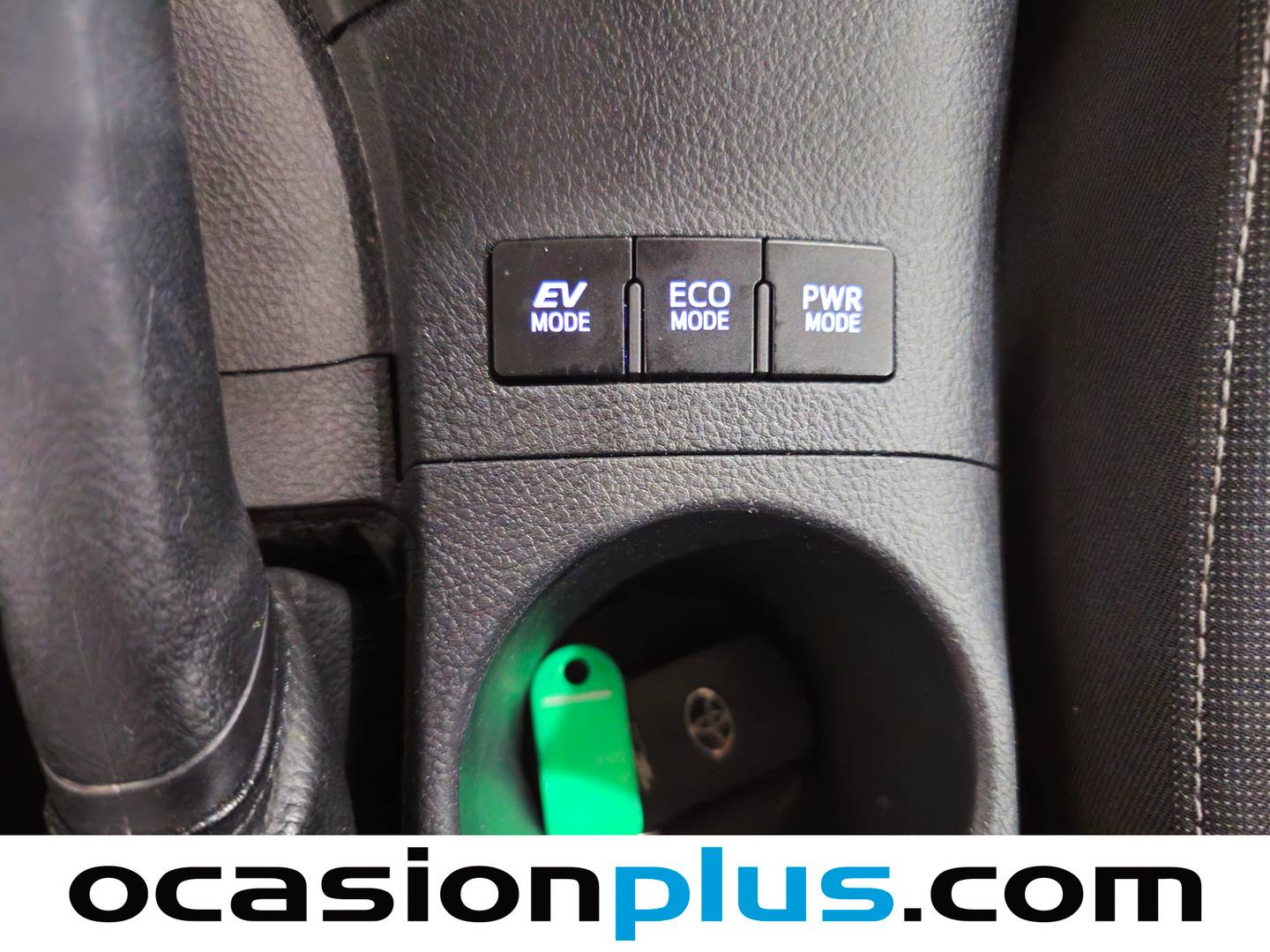 Equipamiento del Toyota Auris Toyota Auris 140H Touring Sports Active (136 CV)
