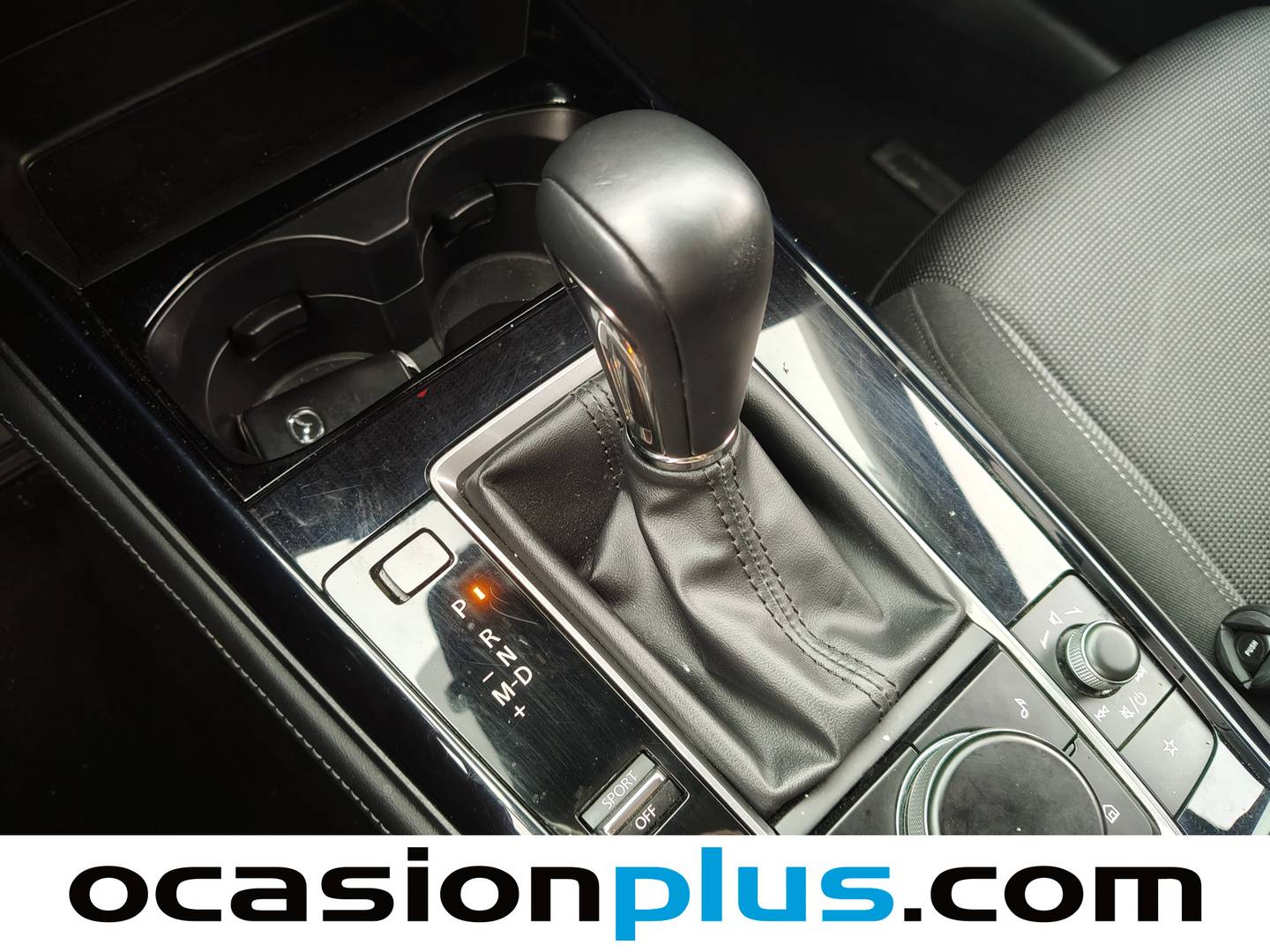 Foto Mazda CX-30 Mazda CX-30 2.5 e-Skyactive G MHEV Prime-Line AT (140 CV)