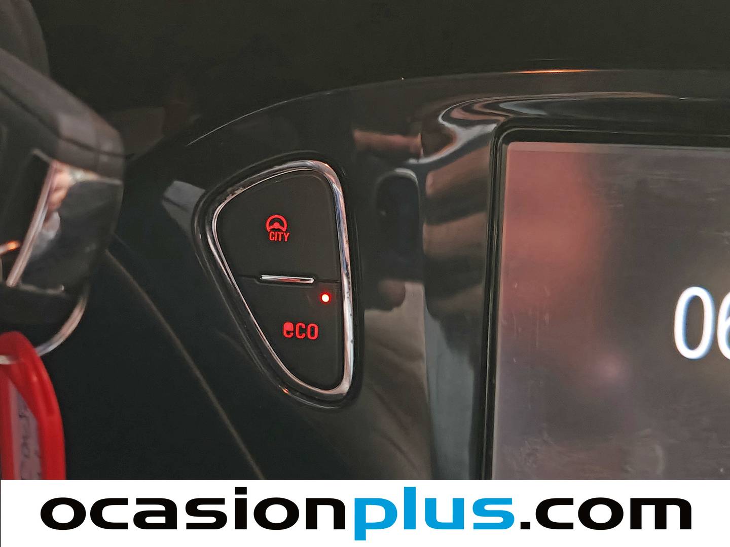 Equipamiento del Opel Adam Opel Adam 1.4 XEL Glam (87 CV)