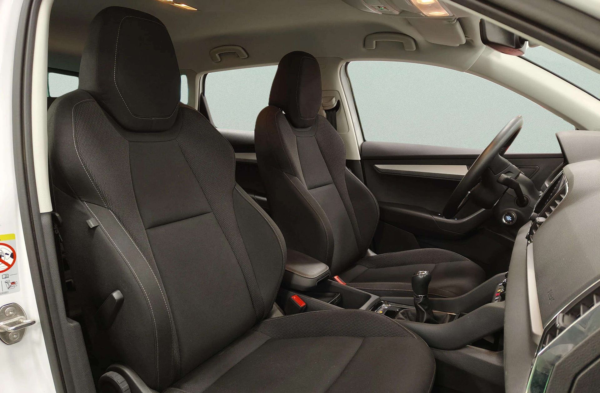 Škoda Karoq 2.0 TDI Selection - foto 20