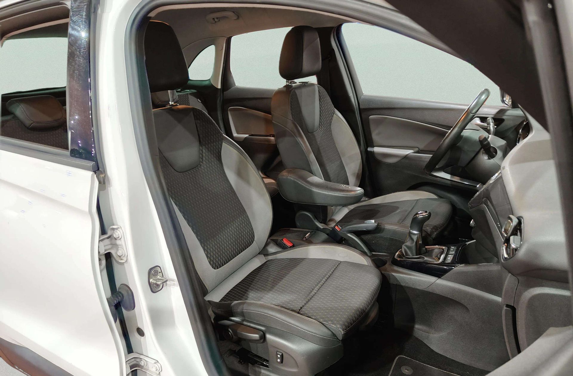 Opel Crossland 1.2 Turbo ecoTEC Excellence - foto 19