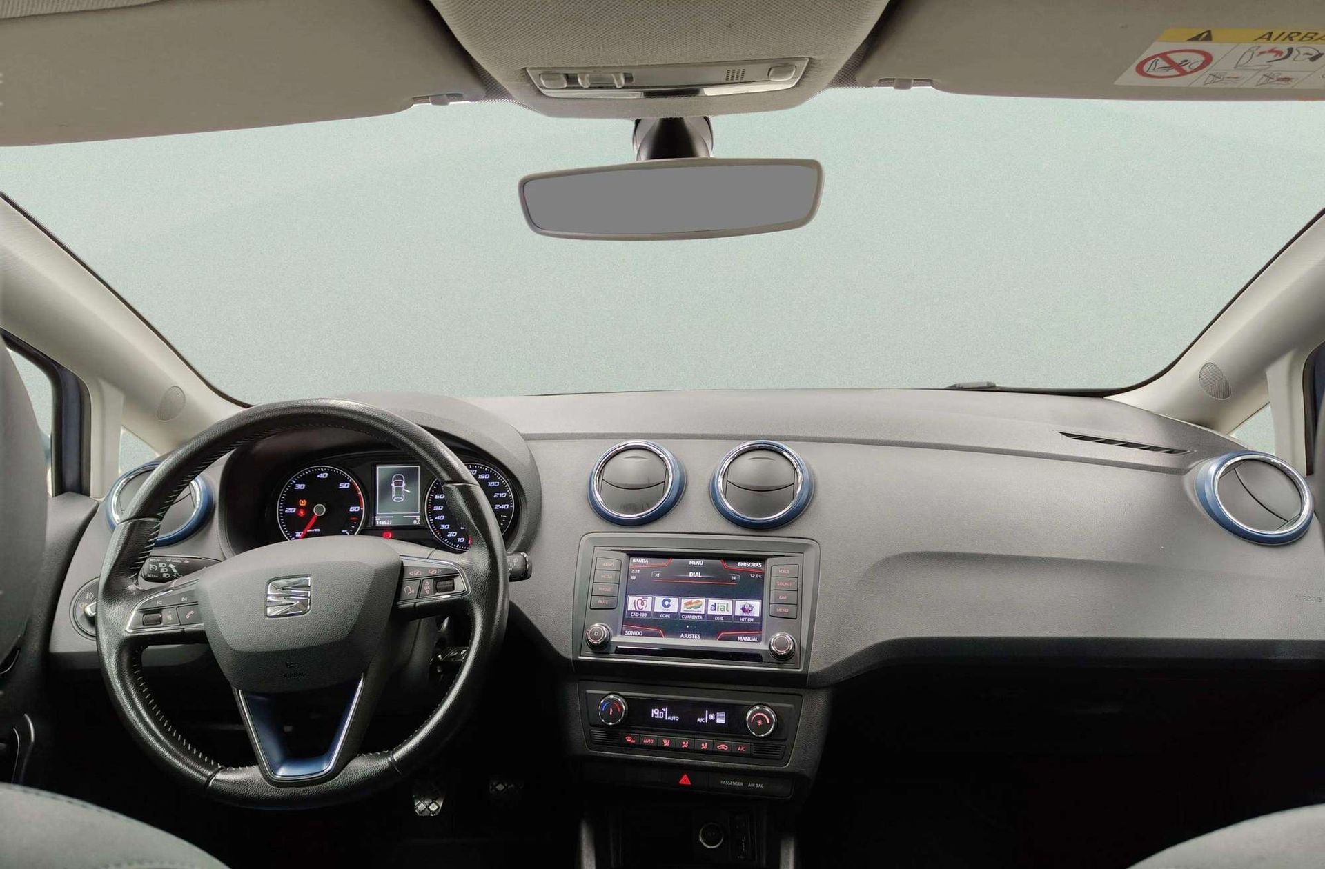 SEAT Ibiza 1.4 TDI Style Connect - foto 7