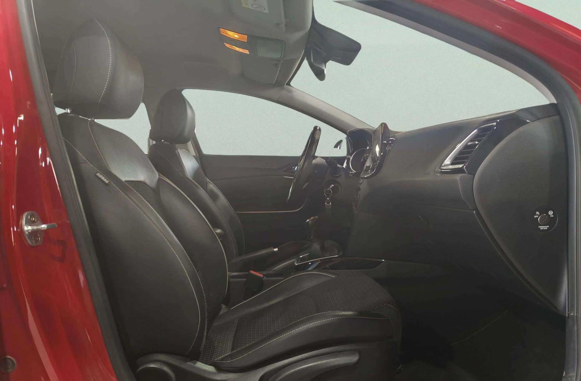Kia Ceed 1.6 CRDi Tech - foto 20
