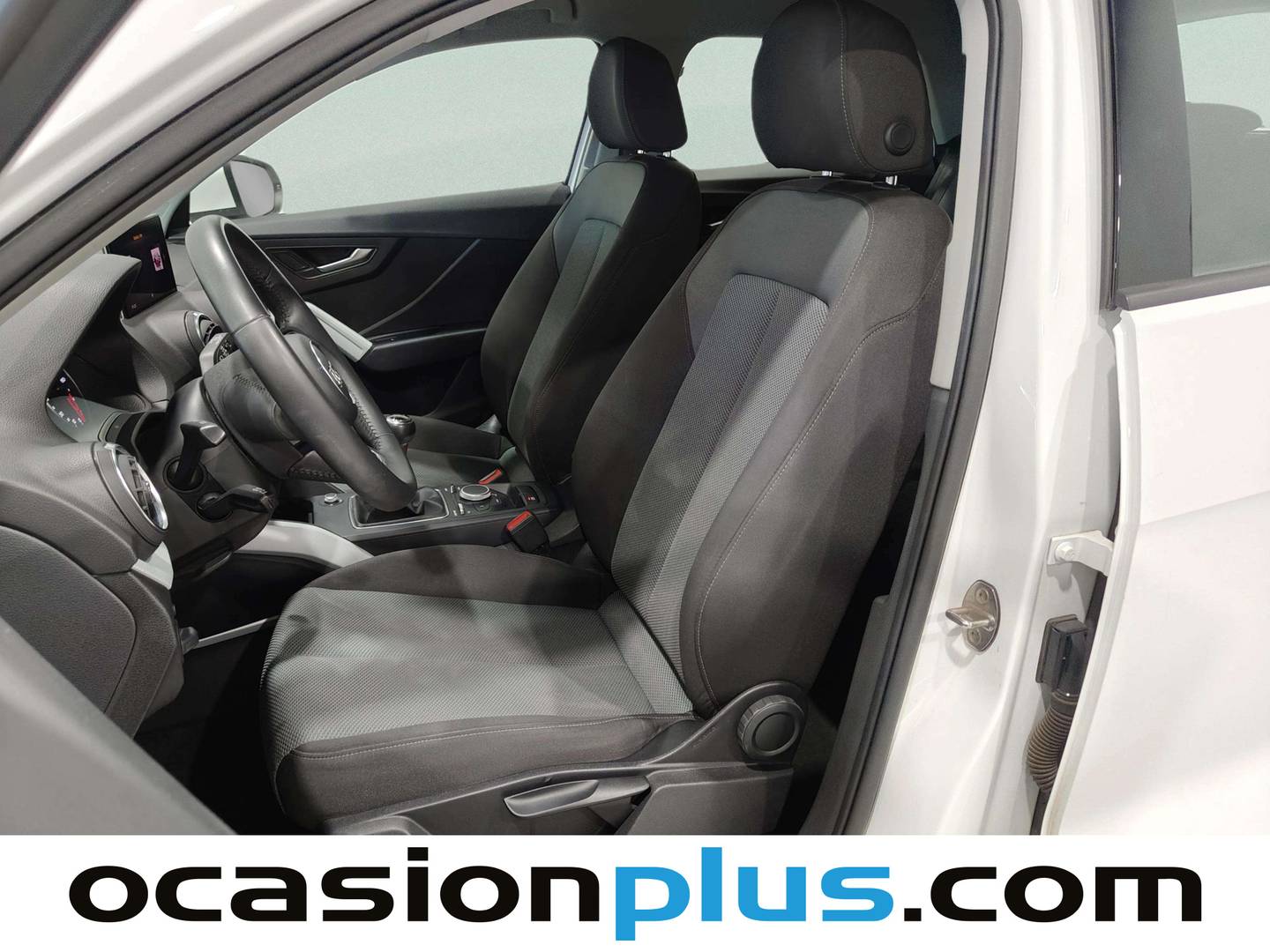 Foto asientos delanteros Audi Q2 Audi Q2 design 35 TFSI (150 CV)