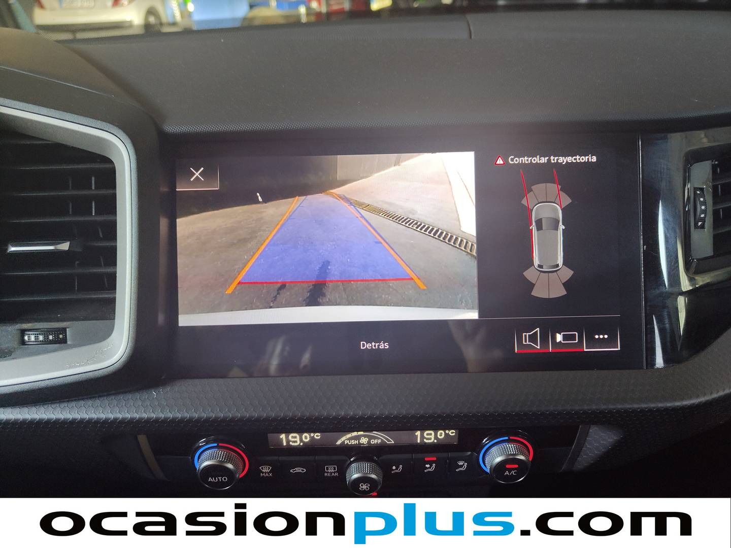 Extras y acabados del Audi A1 Audi A1 Sportback Adrenalin edition 25 TFSI (95 CV)