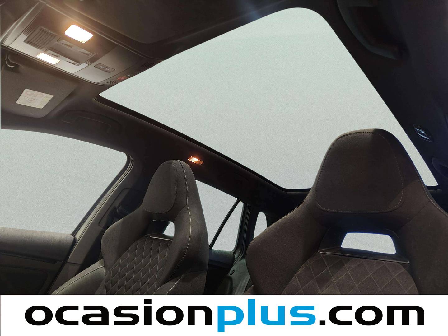 Extras y acabados del Skoda Kamiq Skoda Kamiq 1.5 TSI Sport (150 CV)