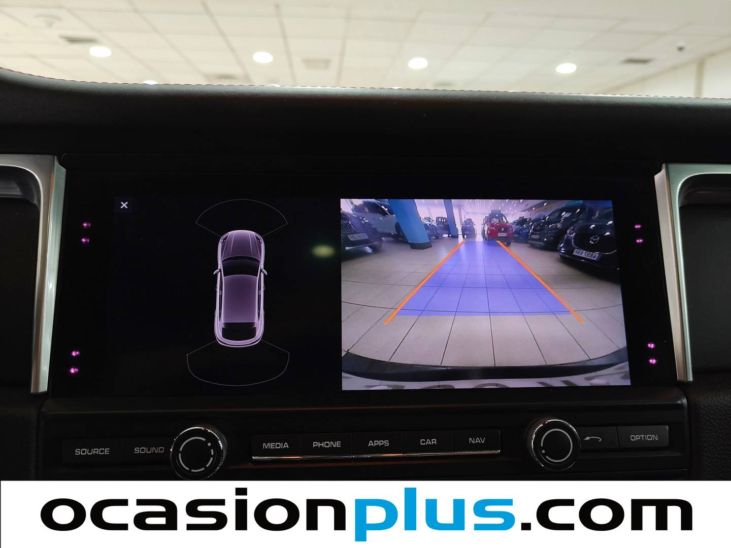 Equipamiento del Porsche Macan Porsche Macan (245 CV)