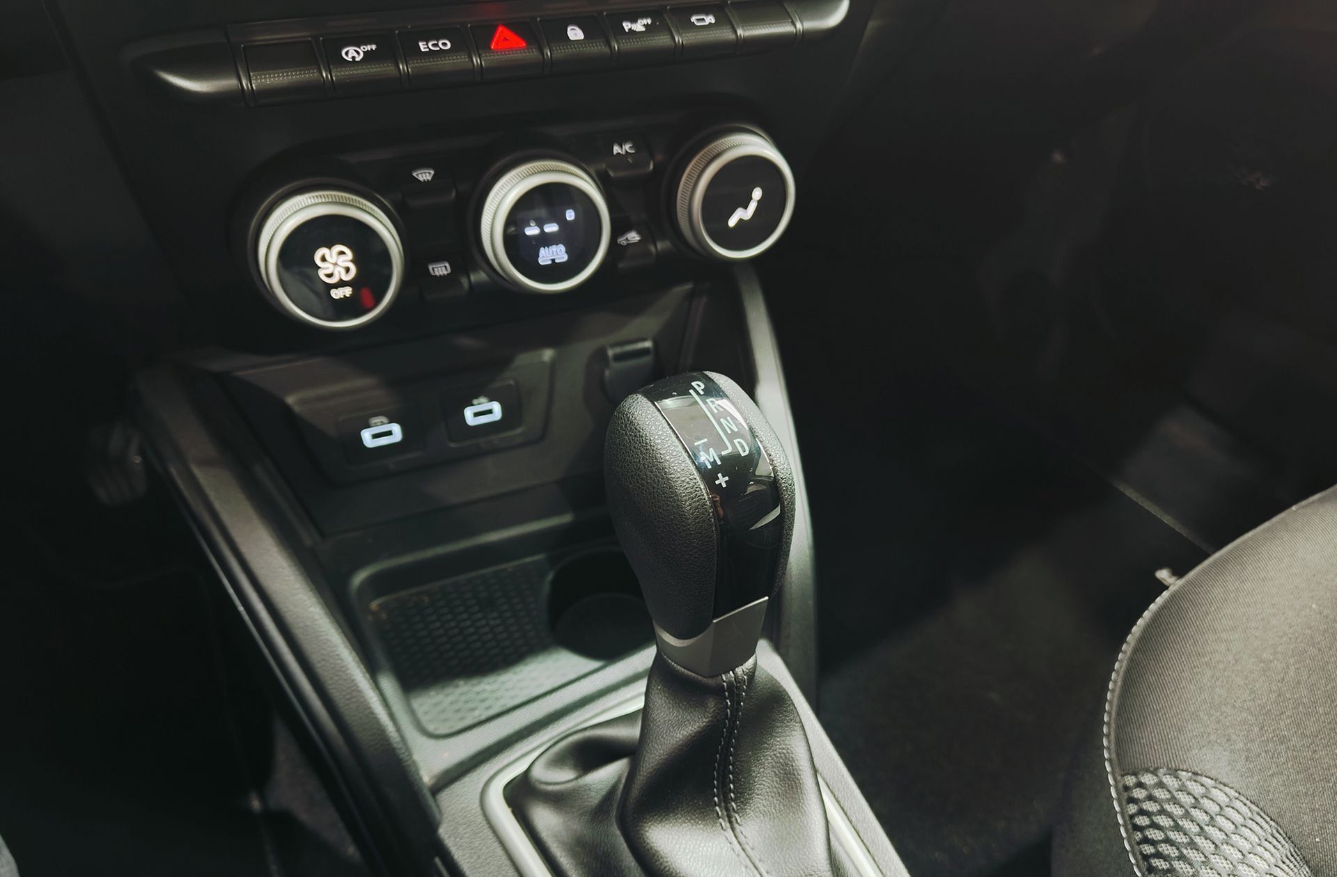 Dacia Duster Journey Go TCe EDC - foto 5