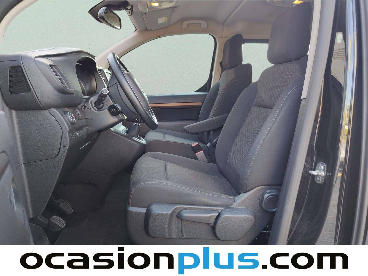 Foto asientos traseros Toyota Proace Verso Toyota Proace Verso 2.0D Advance L1 (150 CV) 8 Plazas