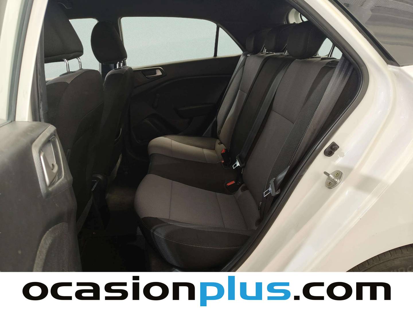Foto asientos traseros Hyundai i20 Hyundai i20 1.1 CRDI Fresh (75 CV)