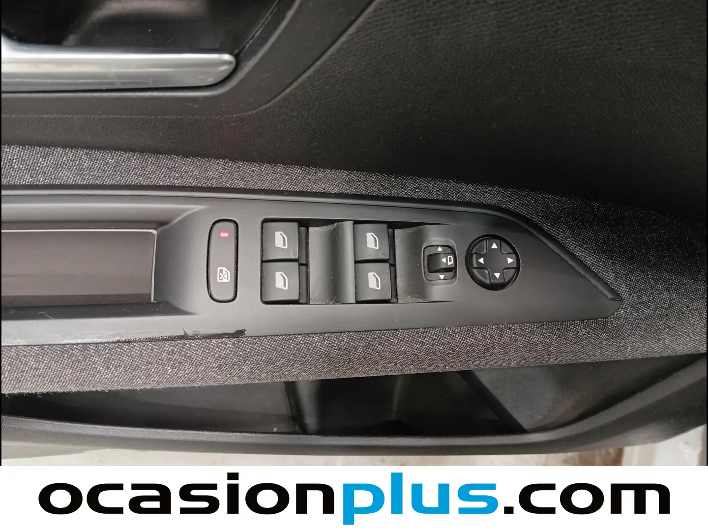 Foto Peugeot 3008 Peugeot 3008 BlueHDi 130 S&S Active Pack  (130 CV)