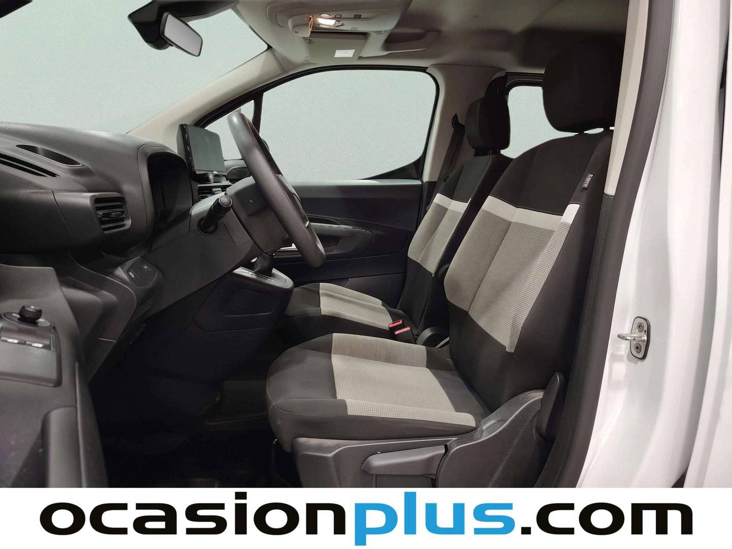 Foto asientos delanteros Citroën Berlingo Citroën Berlingo BlueHDi 130 S&S Talla XL Plus (130 CV)