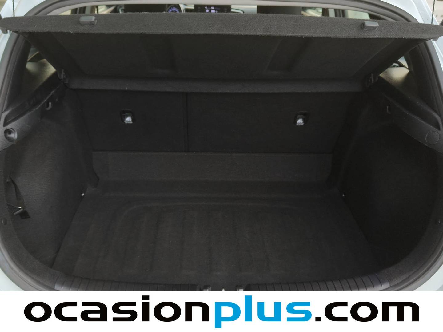 Fotos maletero KIA Ceed Kia Ceed 1.0 T-GDi Concept (120 CV)