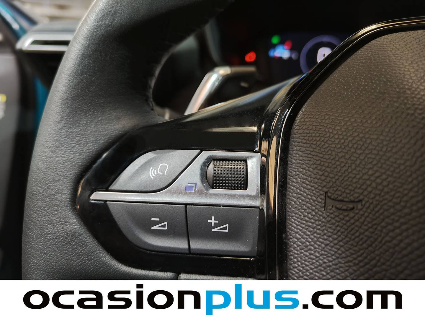 Peugeot 2008 Peugeot 2008 Allure Hybrid eDCS6 (145 CV) de ocasión