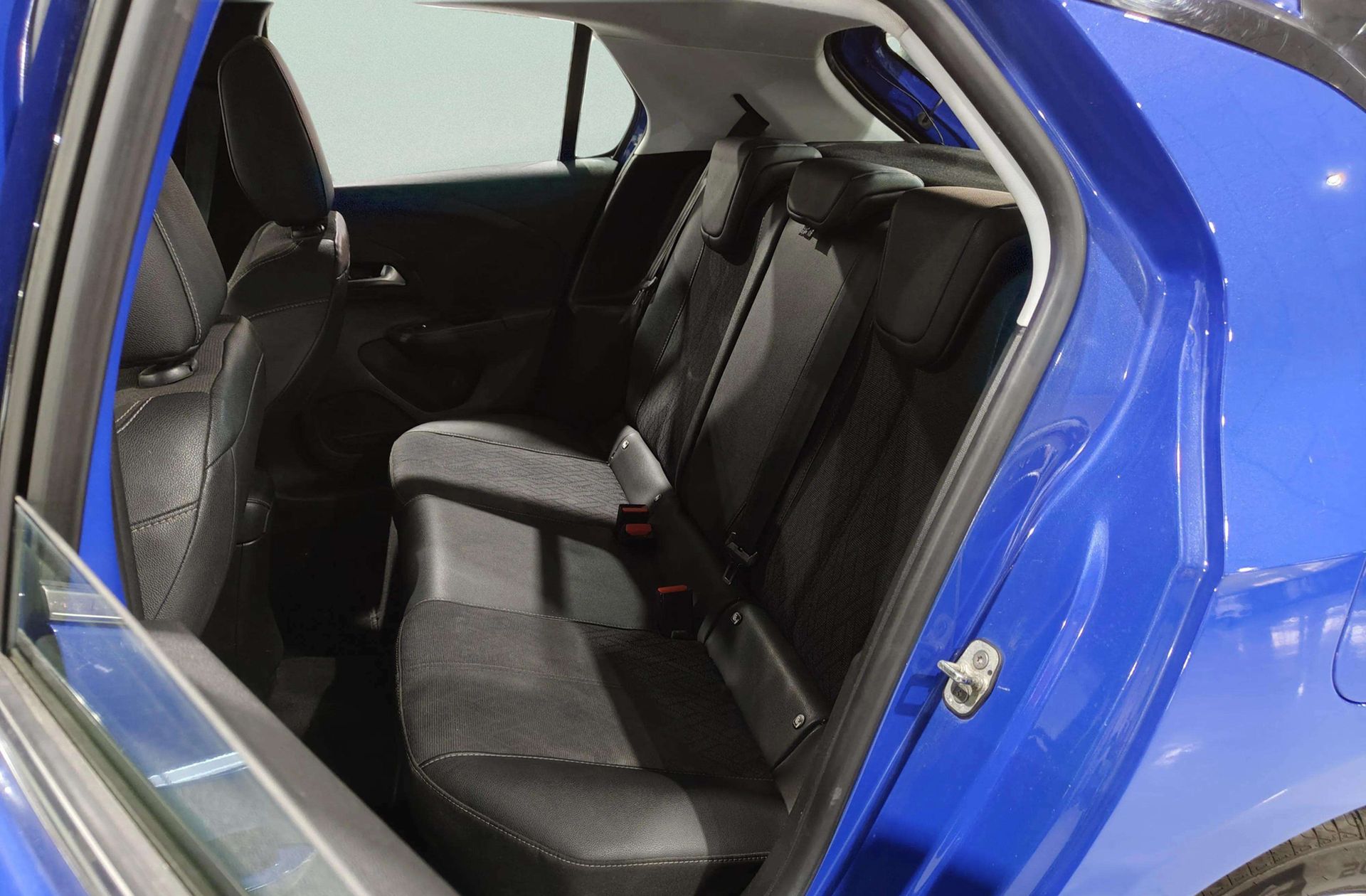 Opel Corsa 1.2 Turbo XHL Elegance - foto 12
