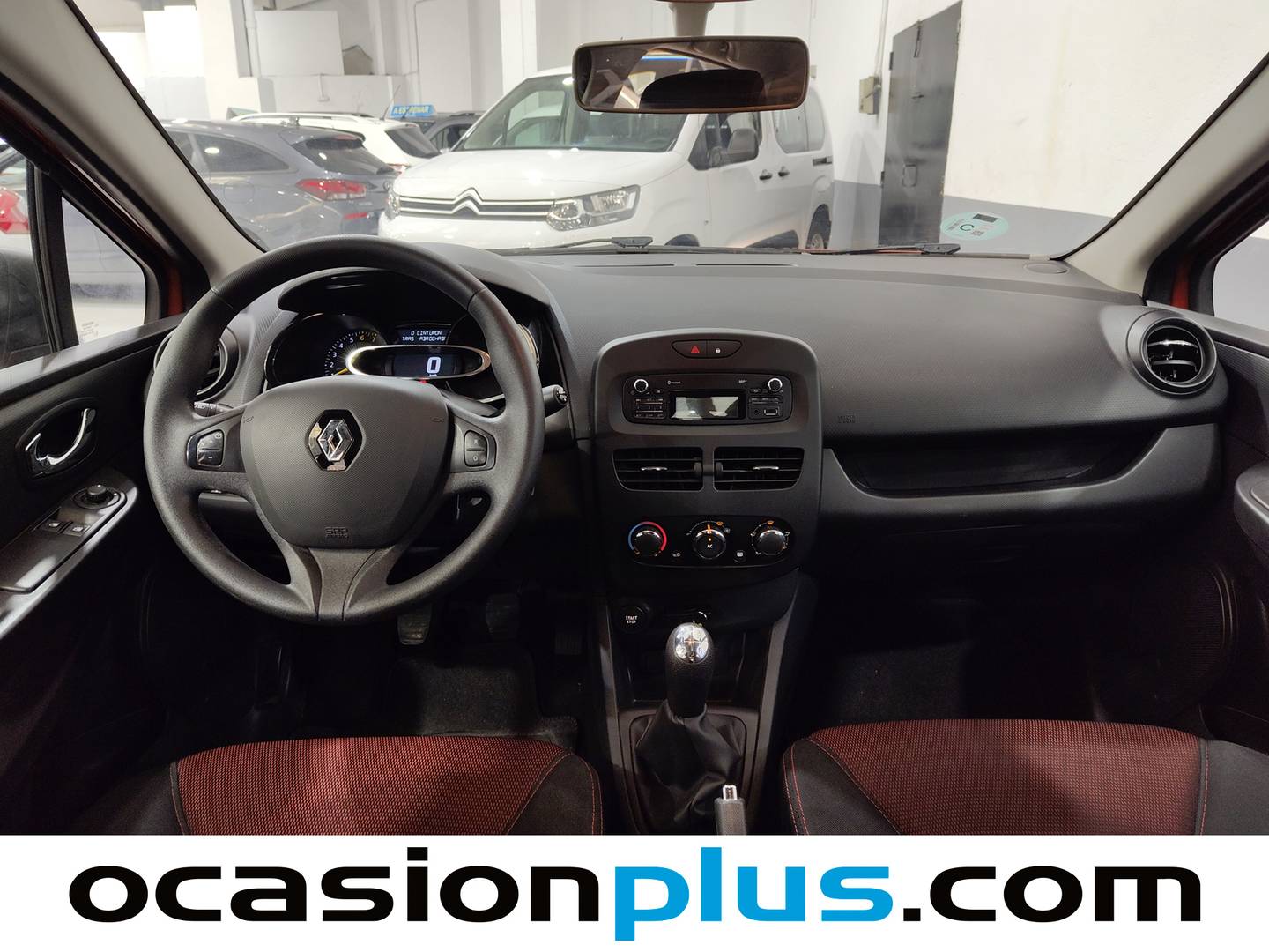 Renault Clio Renault Clio 1.2 16v Authentique (75 CV) de ocasión