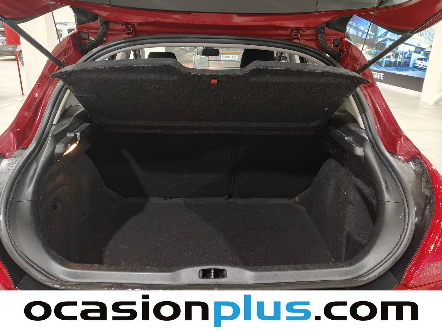 Foto Peugeot 308 Peugeot 308 1.6HDI FAP Sportium 6 vel. (112 CV)