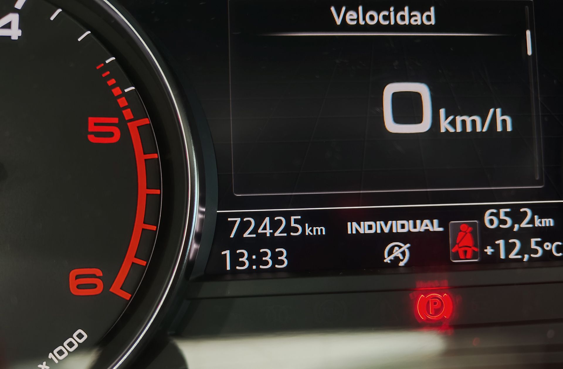 Audi Q5 Advanced 2.0 TDI - foto 8