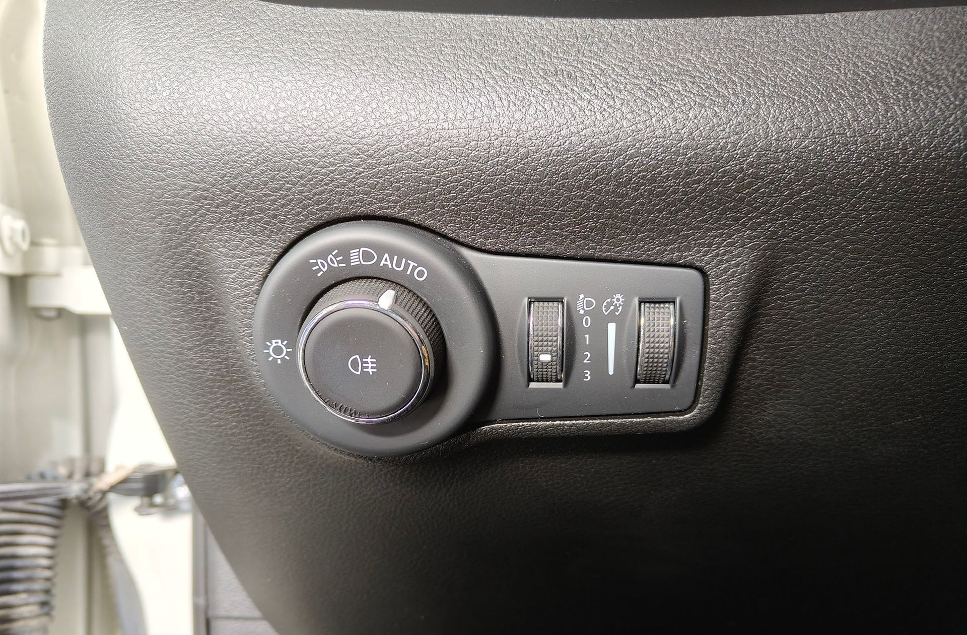 Jeep Compass 1.3 Gse T4 Longitude FWD - foto 8