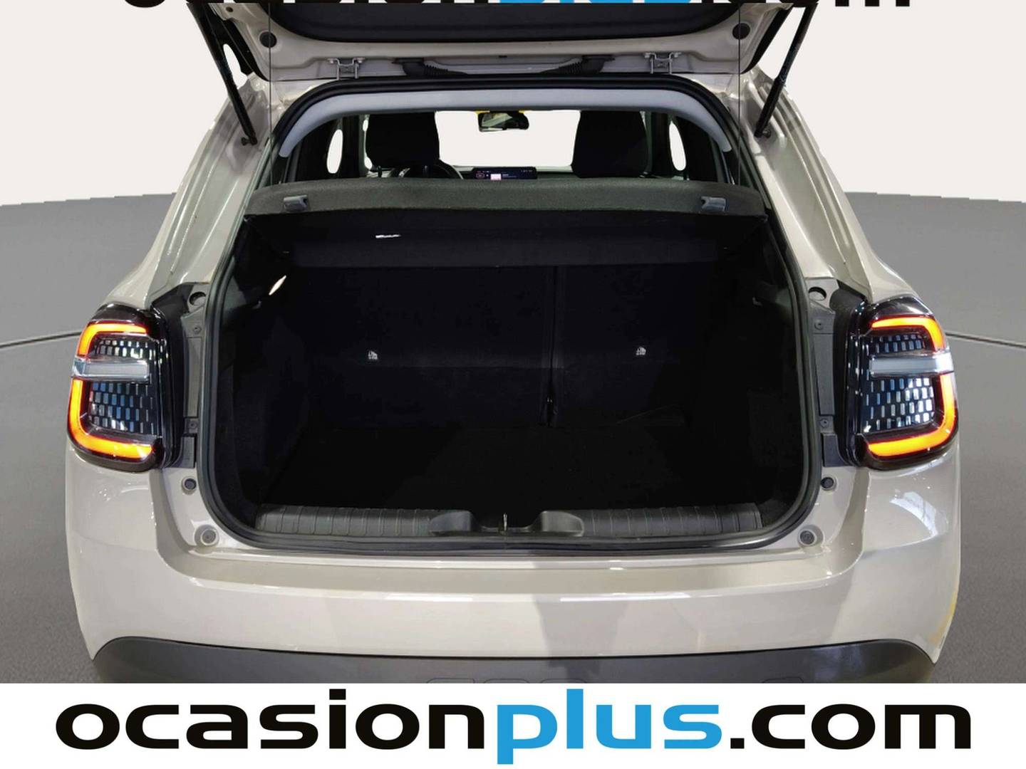 Foto Fiat 600 Fiat 600 MHEV 1.2 DDCT (100CV)