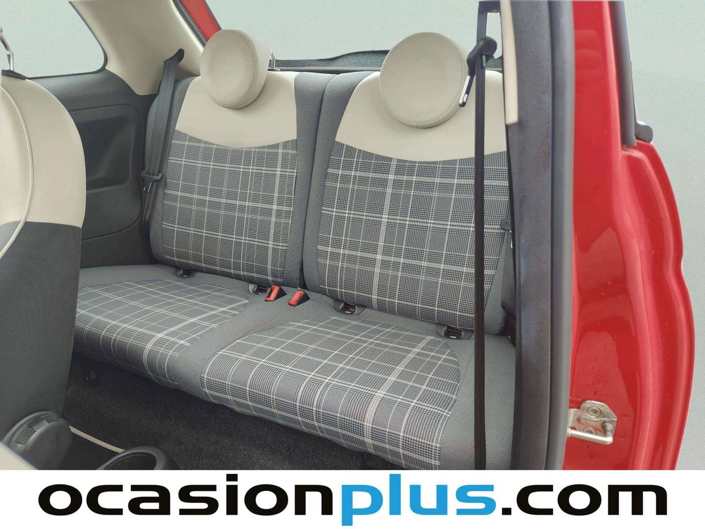 Foto asientos traseros Fiat 500 Fiat 500 1.2 8v Lounge (69 CV)