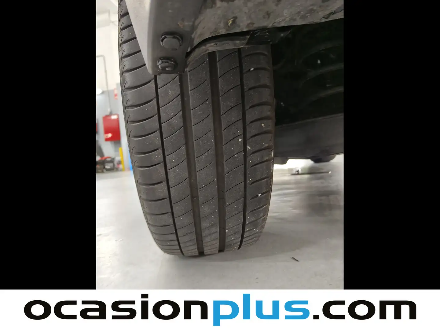 Foto Toyota C-HR Toyota C-HR 1.8 125H Dynamic Plus (122 CV)