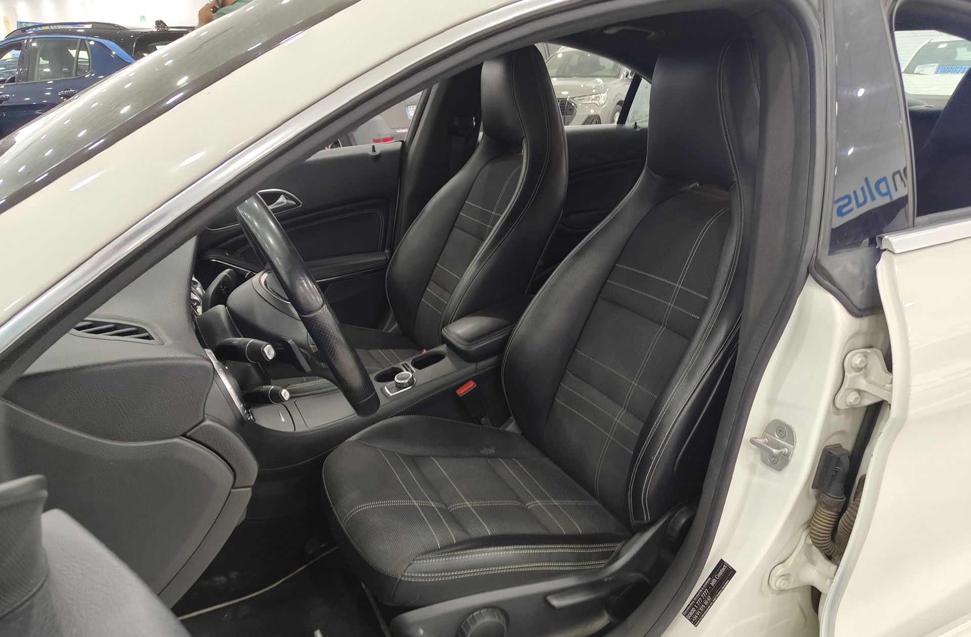 Mercedes-Benz CLA 220 CDI Urban - foto 10