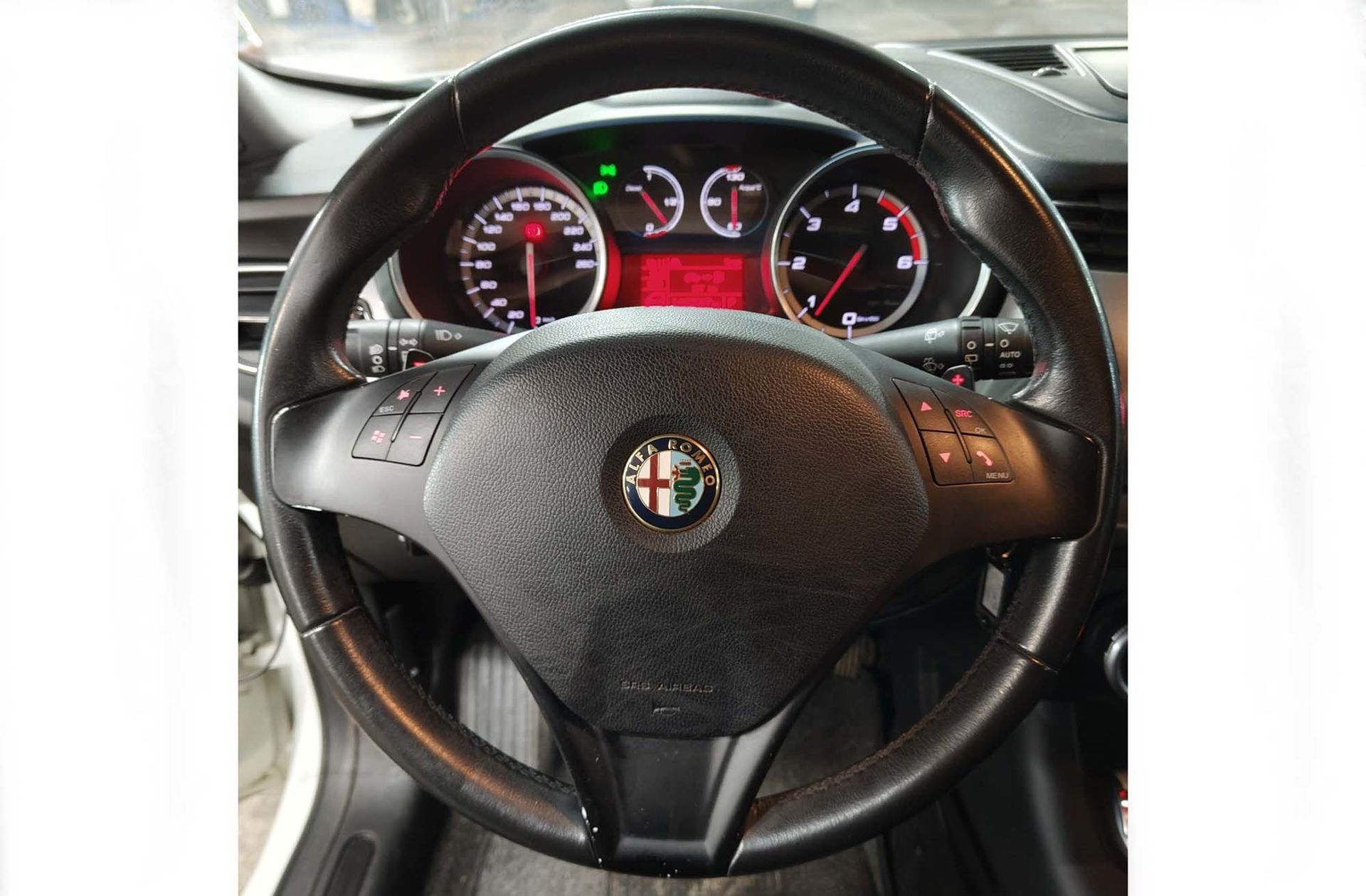Alfa Romeo Giulietta 2.0 JTDm Distinctive TCT - foto 17