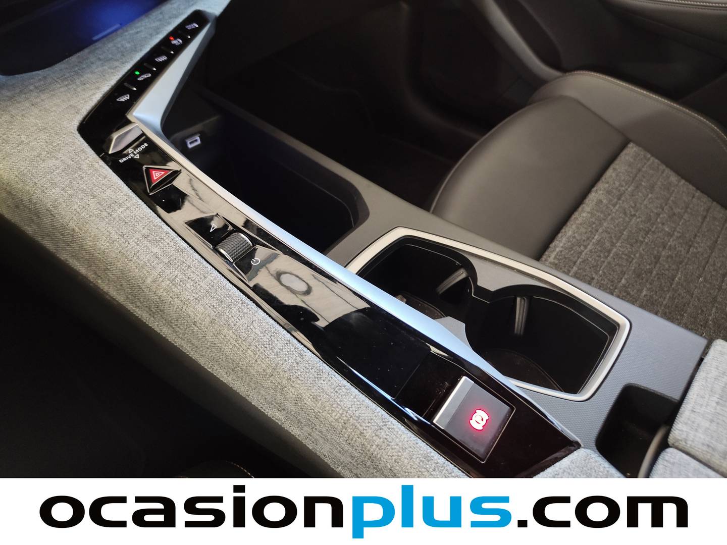Peugeot 3008 Hybrid Peugeot 3008 Hybrid 145 Allure eDCS6 (145 CV) km 0