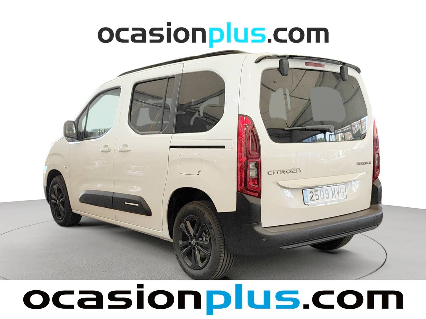 Foto delantera Citroën Berlingo Citroen Berlingo BlueHDi 100 S&S Plus Talla M  (102 CV) derecha