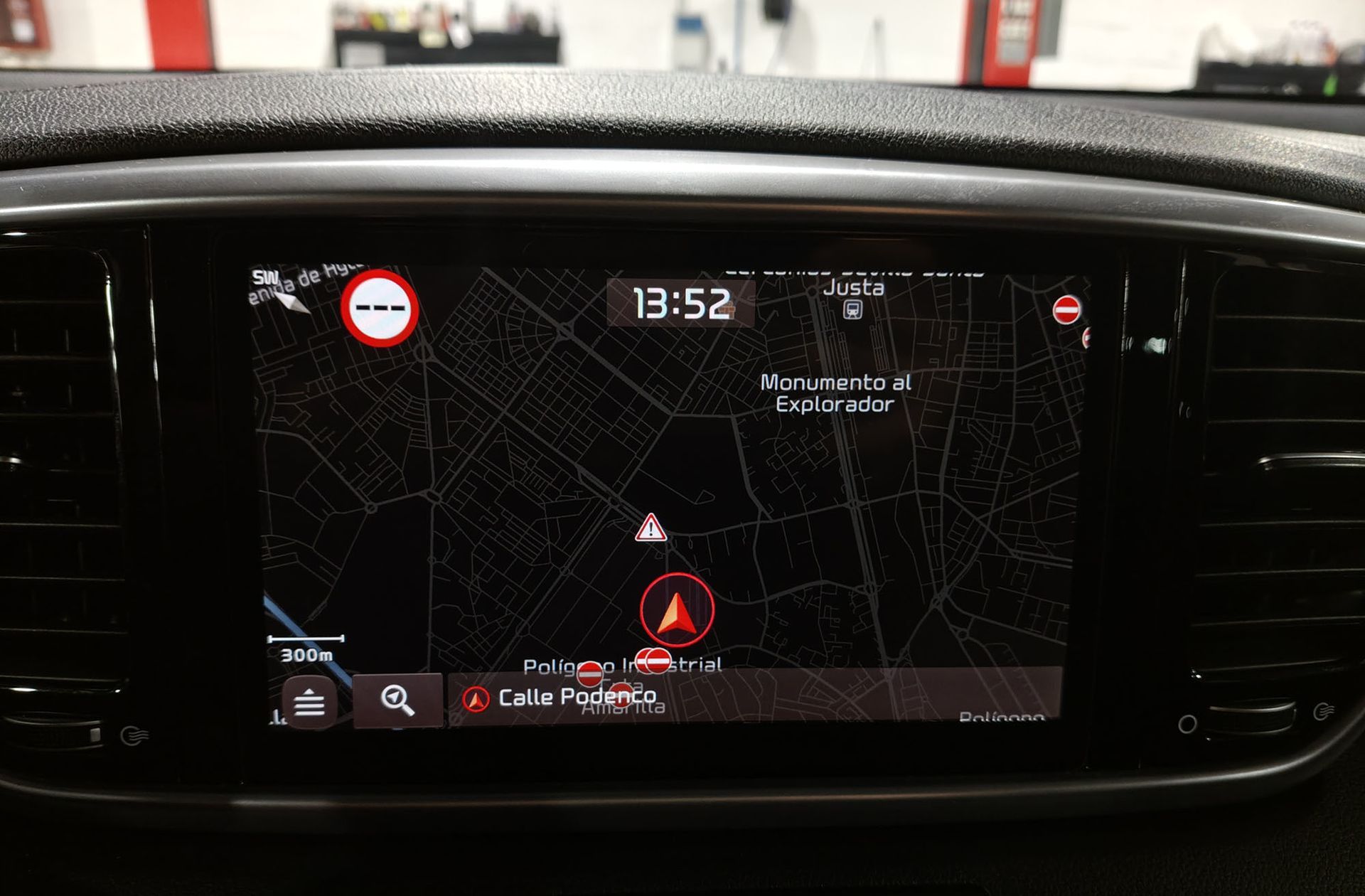 Kia Sportage 1.6 GDI Black Edition 4x2 - foto 8
