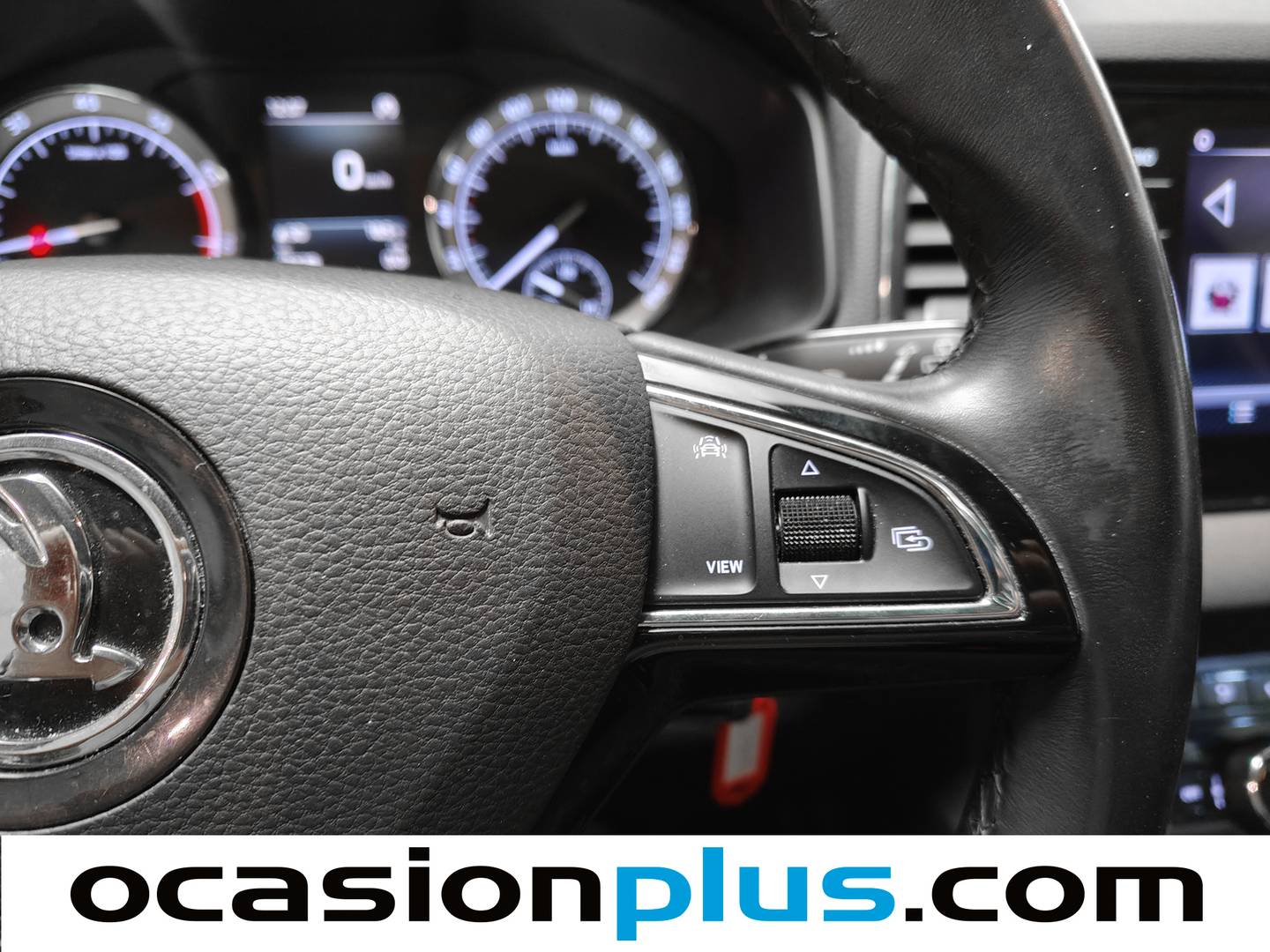 Foto Skoda Karoq Skoda Karoq 1.0 TSI Like  (115 CV)