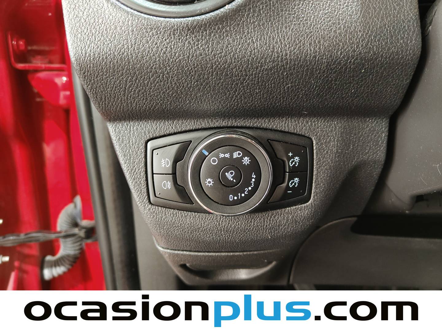 Ford Tourneo Courier Ford Tourneo Courier 1.5 TDCi Sport (100 CV) de segunda mano