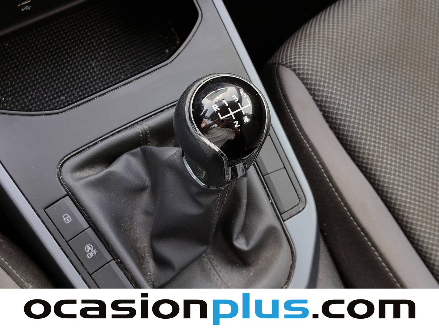 Seat Arona Seat Arona 1.6 TDI Ecomotive S&S Style (95 CV) de segunda mano