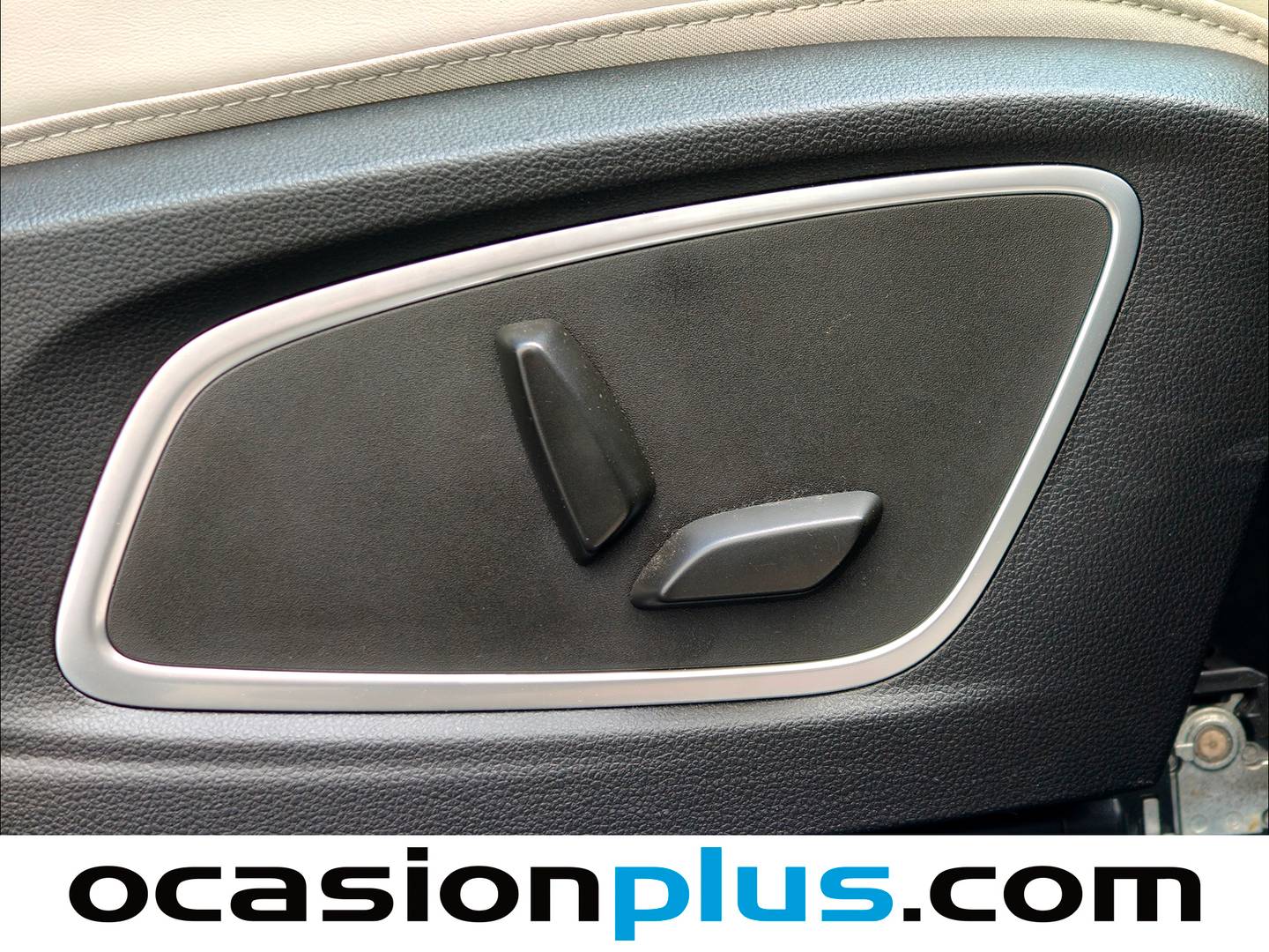 Renault Espace Renault Espace E-Tech 200 full hybrid Iconic (200 CV) 7 Plazas de ocasión