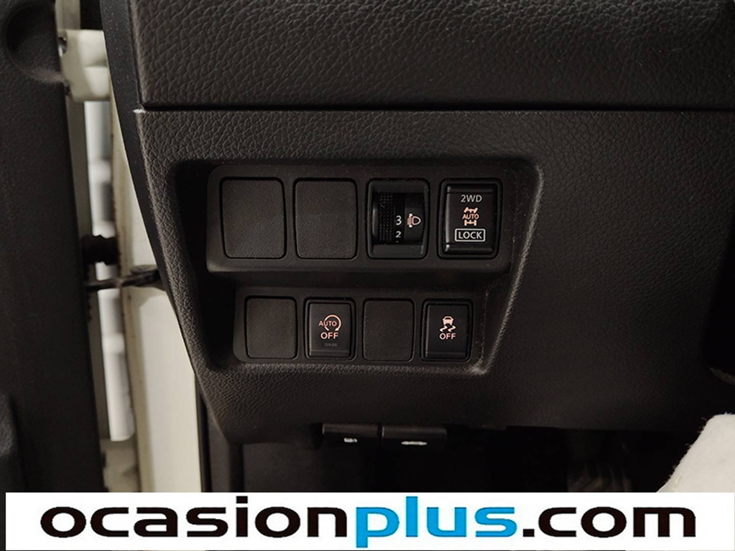 Foto Nissan QASHQAI Nissan Qashqai dCi 130 Visia 4x4-i (130 CV)